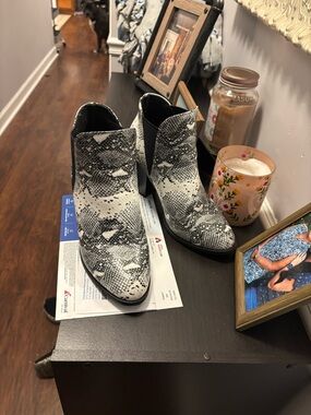 Women's Black & White Snake-Print Ankle Booties